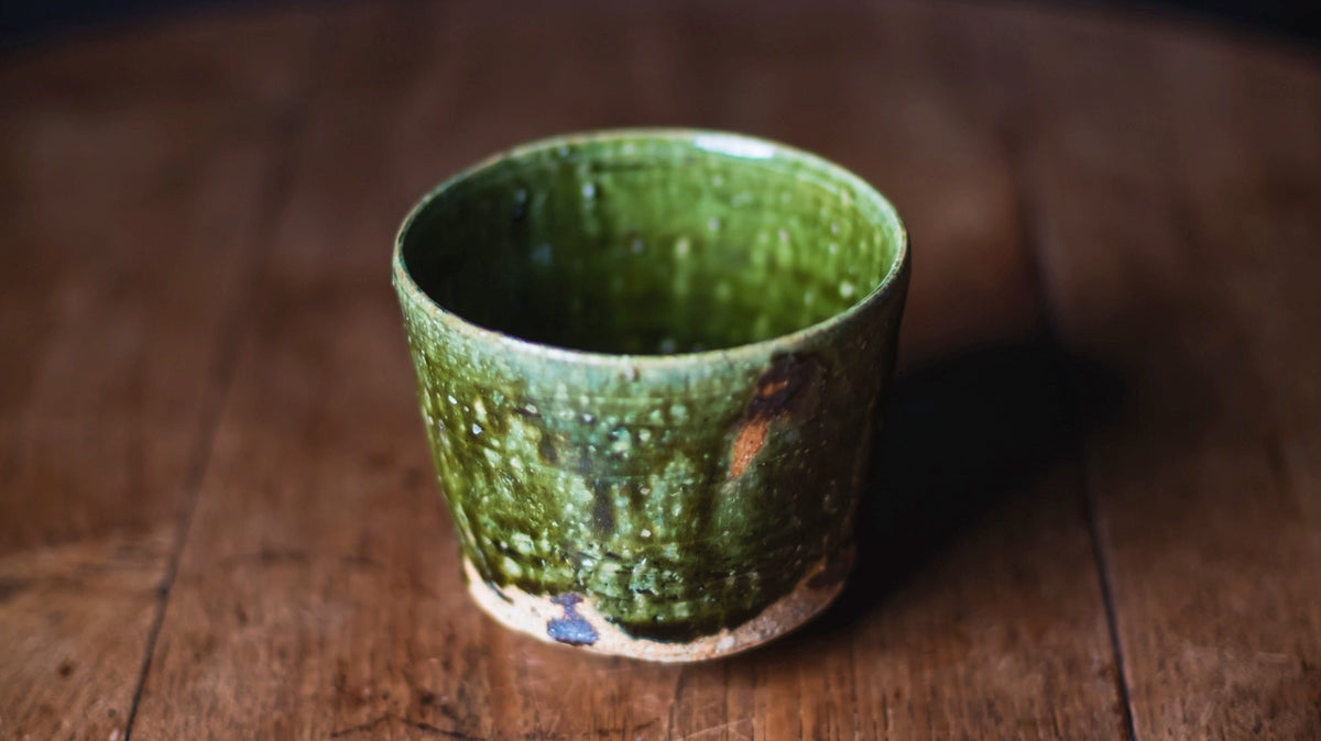 Oribe — Avantgarde-Keramik der Momoyama-Zeit, UNEARTHED Gallery München