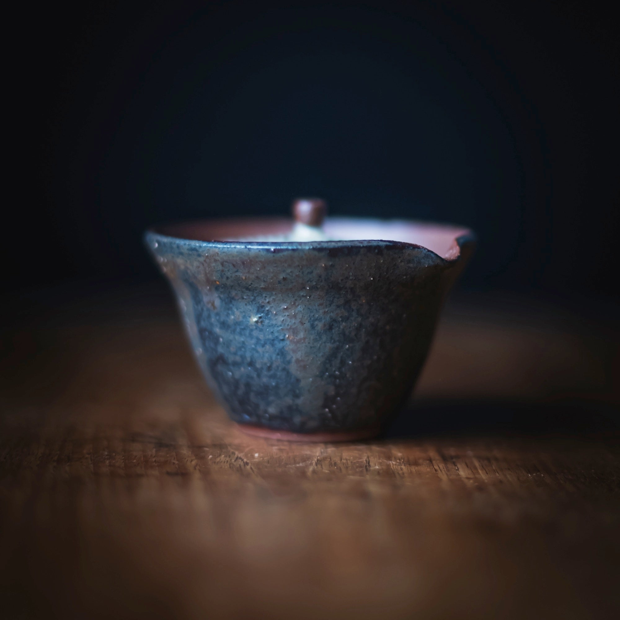 Ash glaze Shiboridashi #016 (view 3)