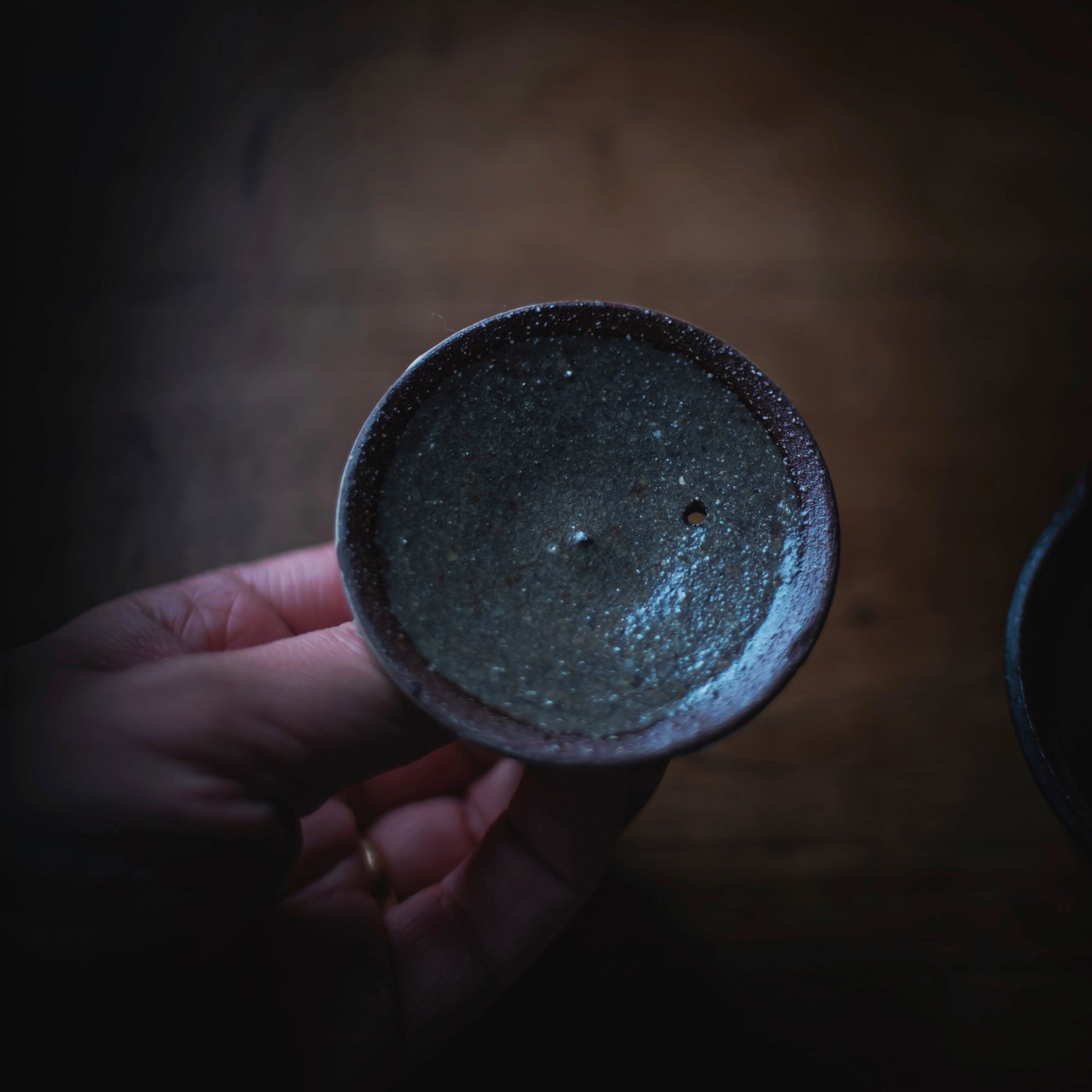 Ash glaze Shiboridashi #016 (view 7)