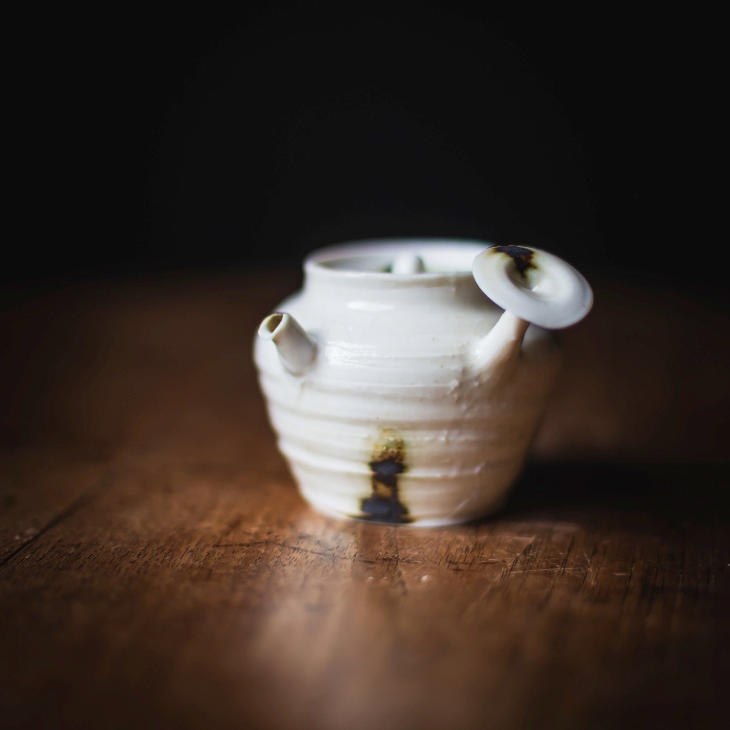 Granite Teapot #105 (view 4)