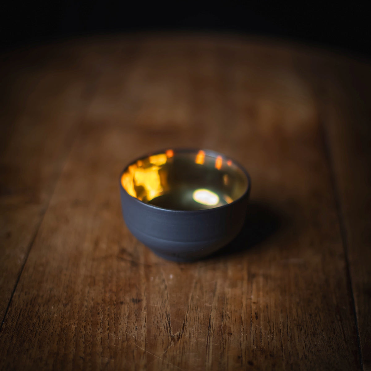 "Kontrapunkt" Golden Porcelain Cup #041