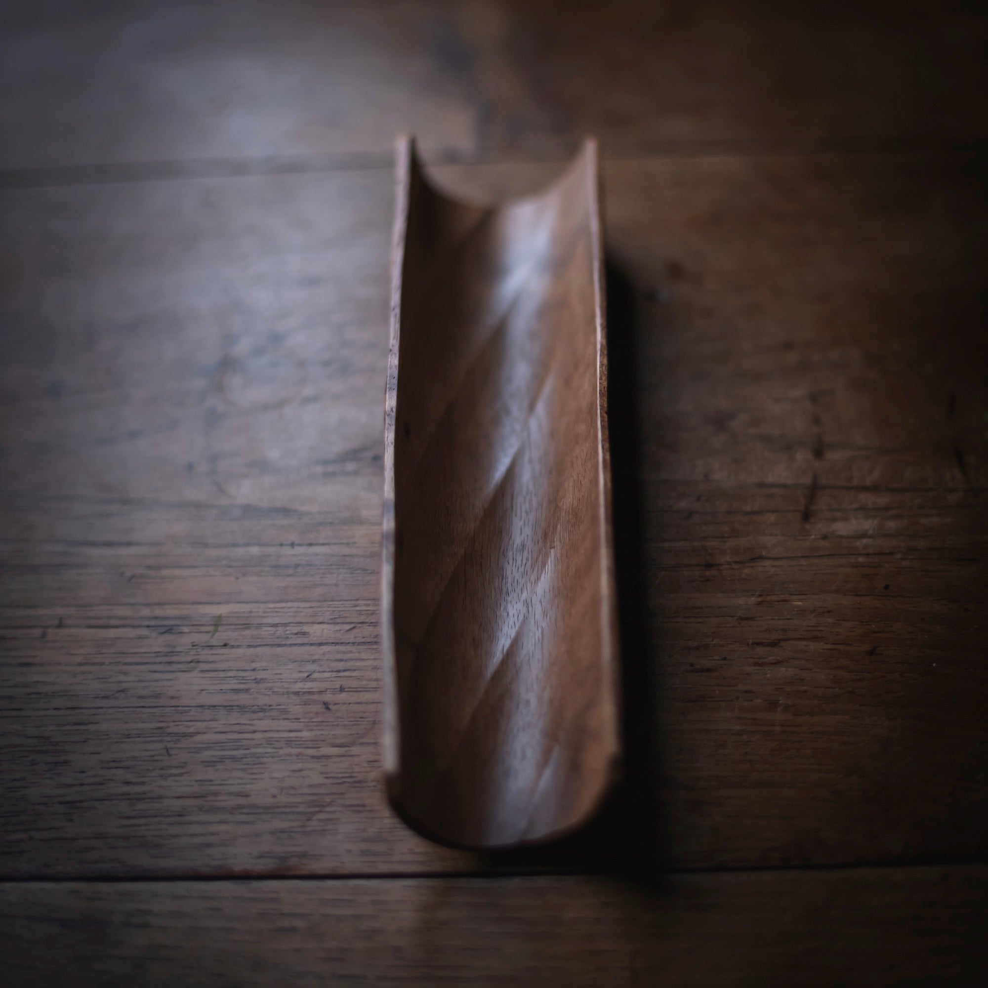 Walnut Scoop #602 (view 4)