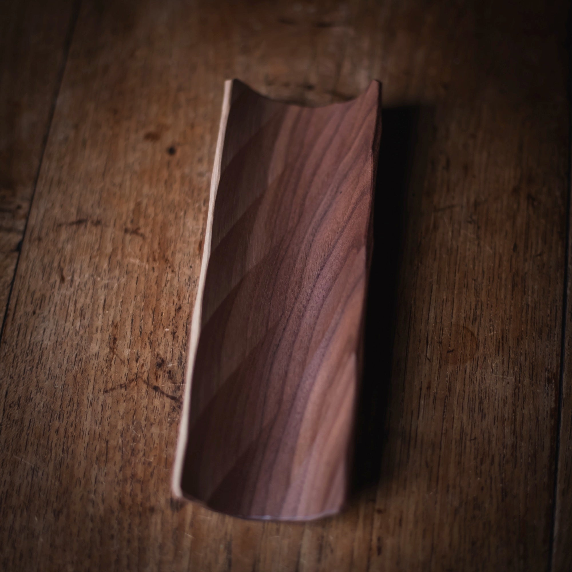 Walnut Scoop #612 (view 2)