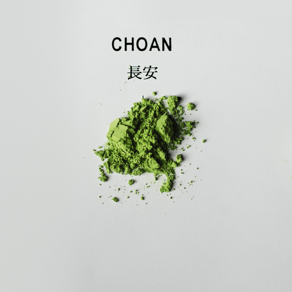 Choan Matcha, powder heap on white paper