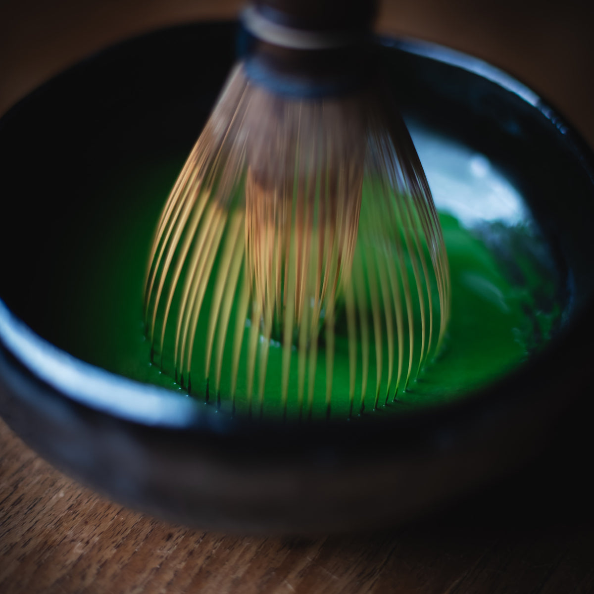Choan Matcha, bamboo whisk in the black glazed bowl
