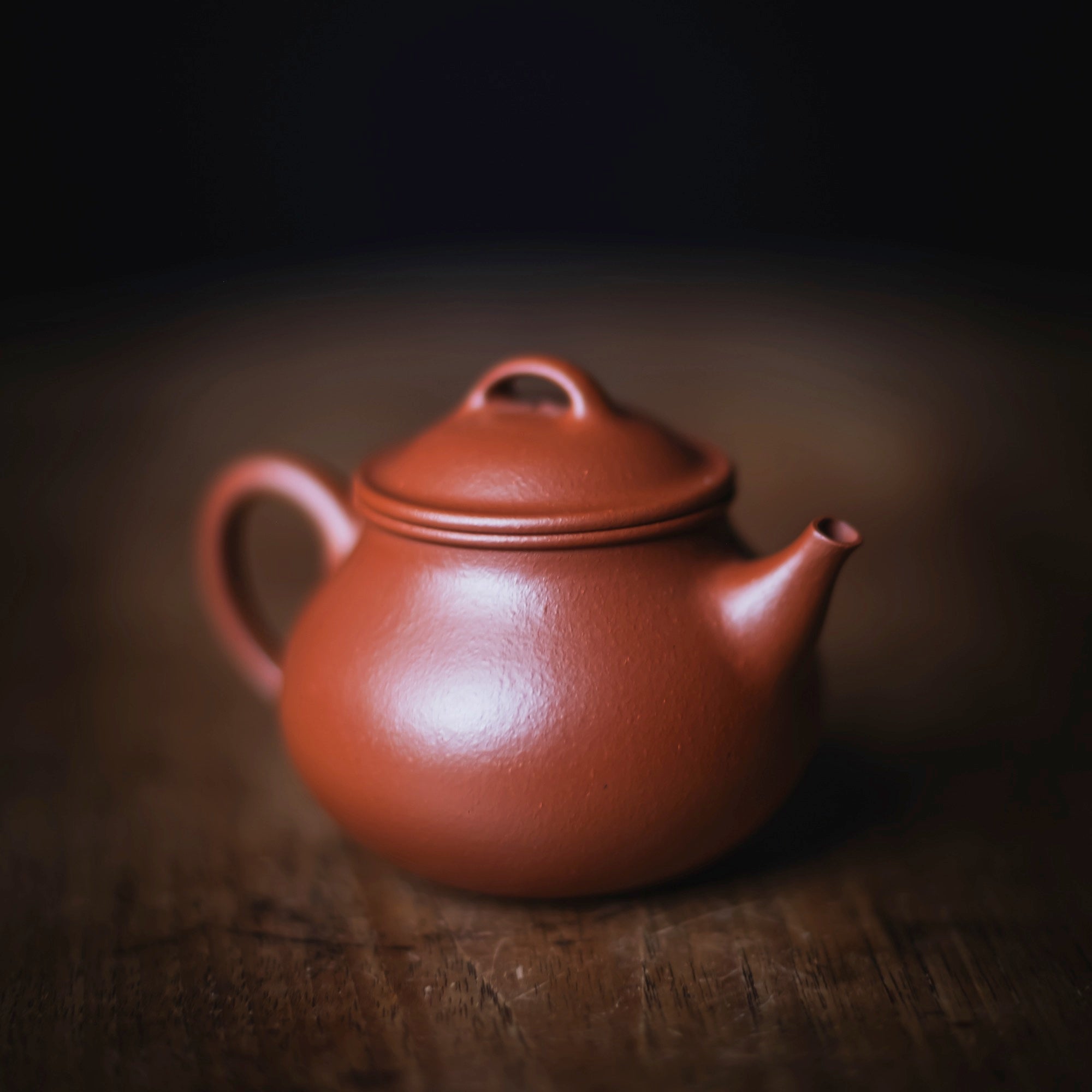 lulu陶器 ZhuNi Lingzhu Teapot #017 – UNEARTHED gallery