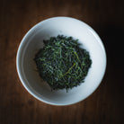 Close view of the deep green needle leaf of Hoshino Hon Gyokuro Zairai