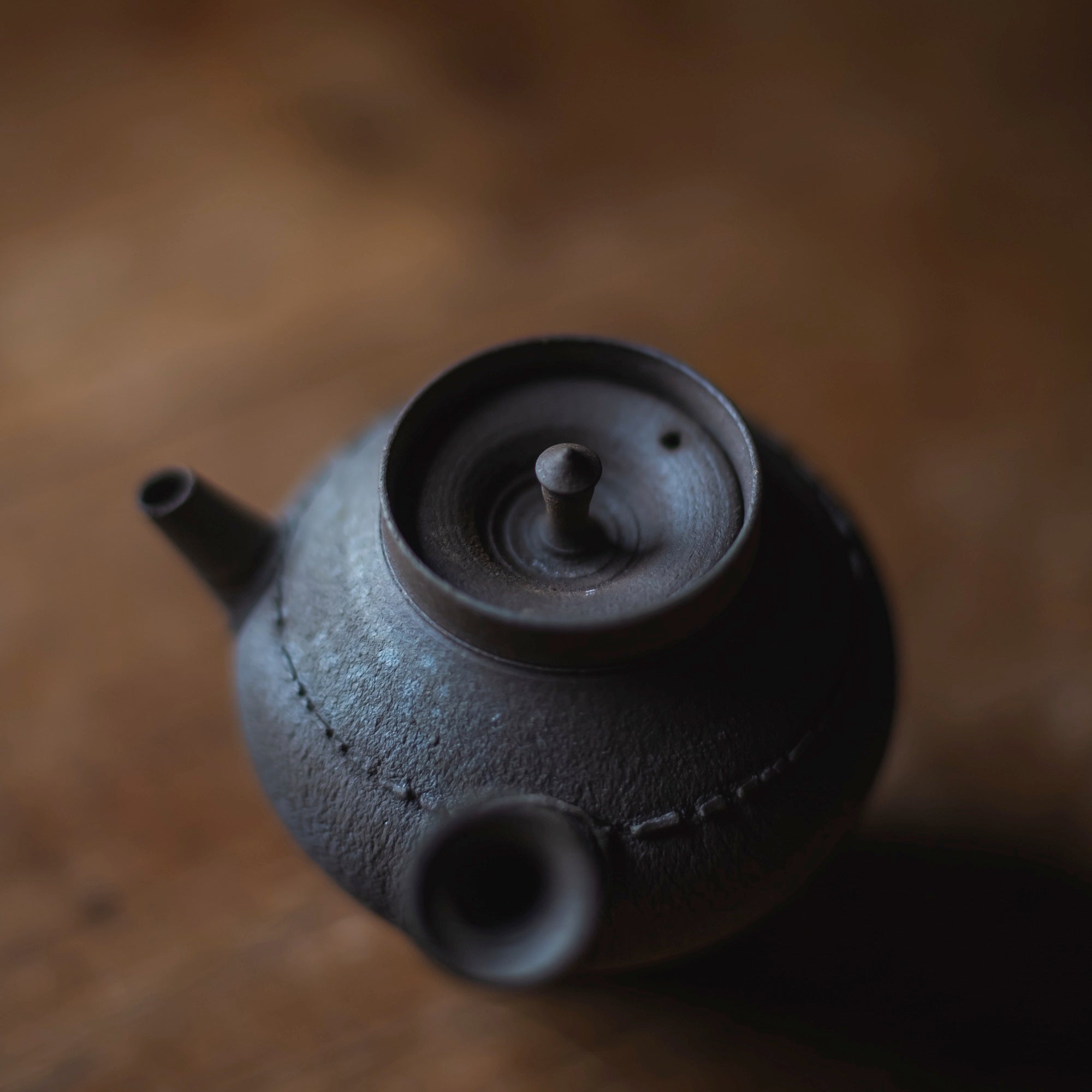 Side-handle Teapots – UNEARTHED gallery Side-handle Teapots – UNEARTHED gallery