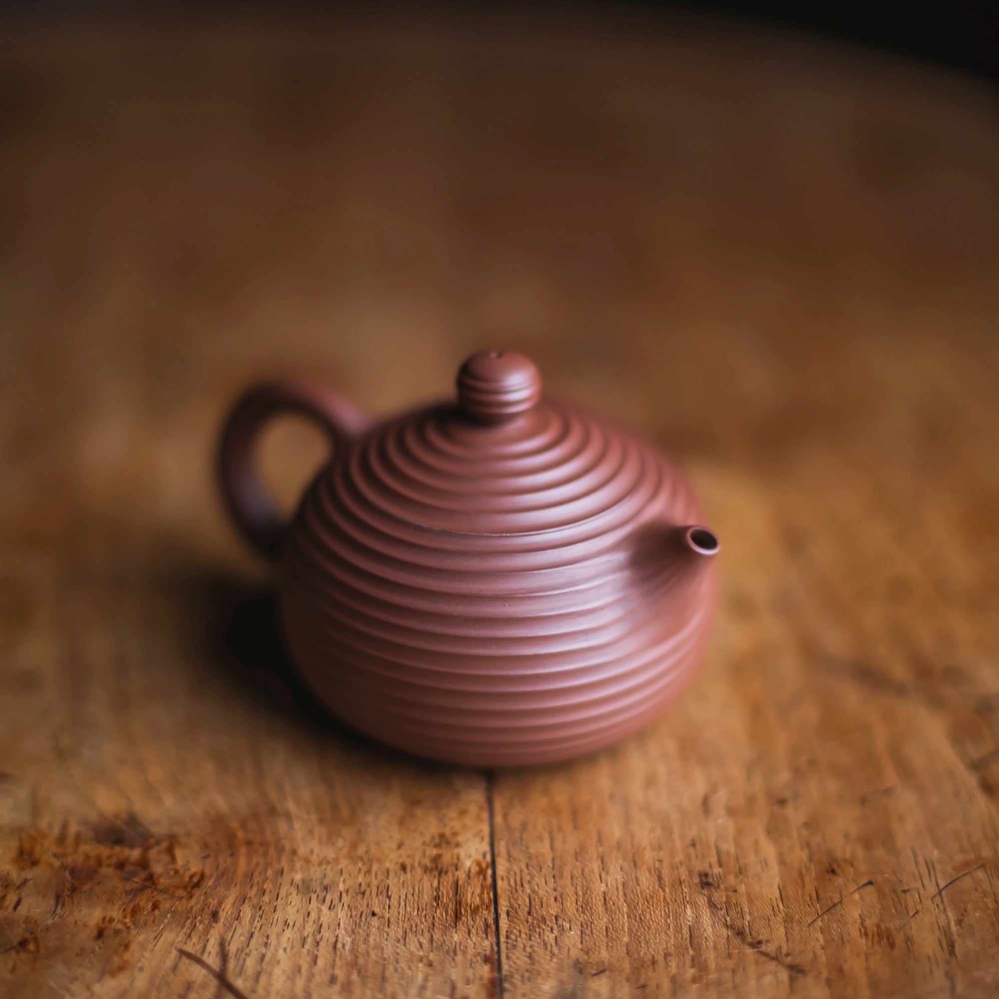 【カズヤ】 Xi Shi Thousand Lines teapot 西施千線壶 – UNEARTHED gallery