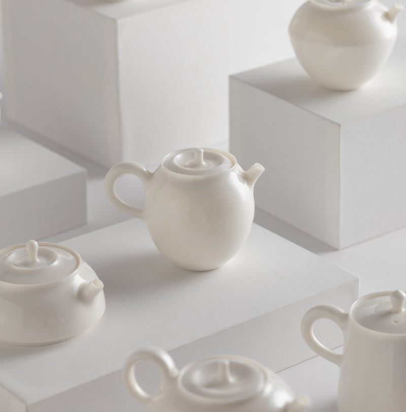 「Vessels without stories」